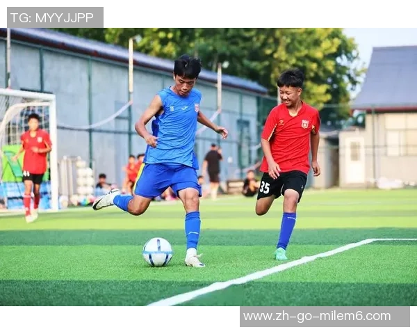 足球场上的梦想与拼搏青春的旋律